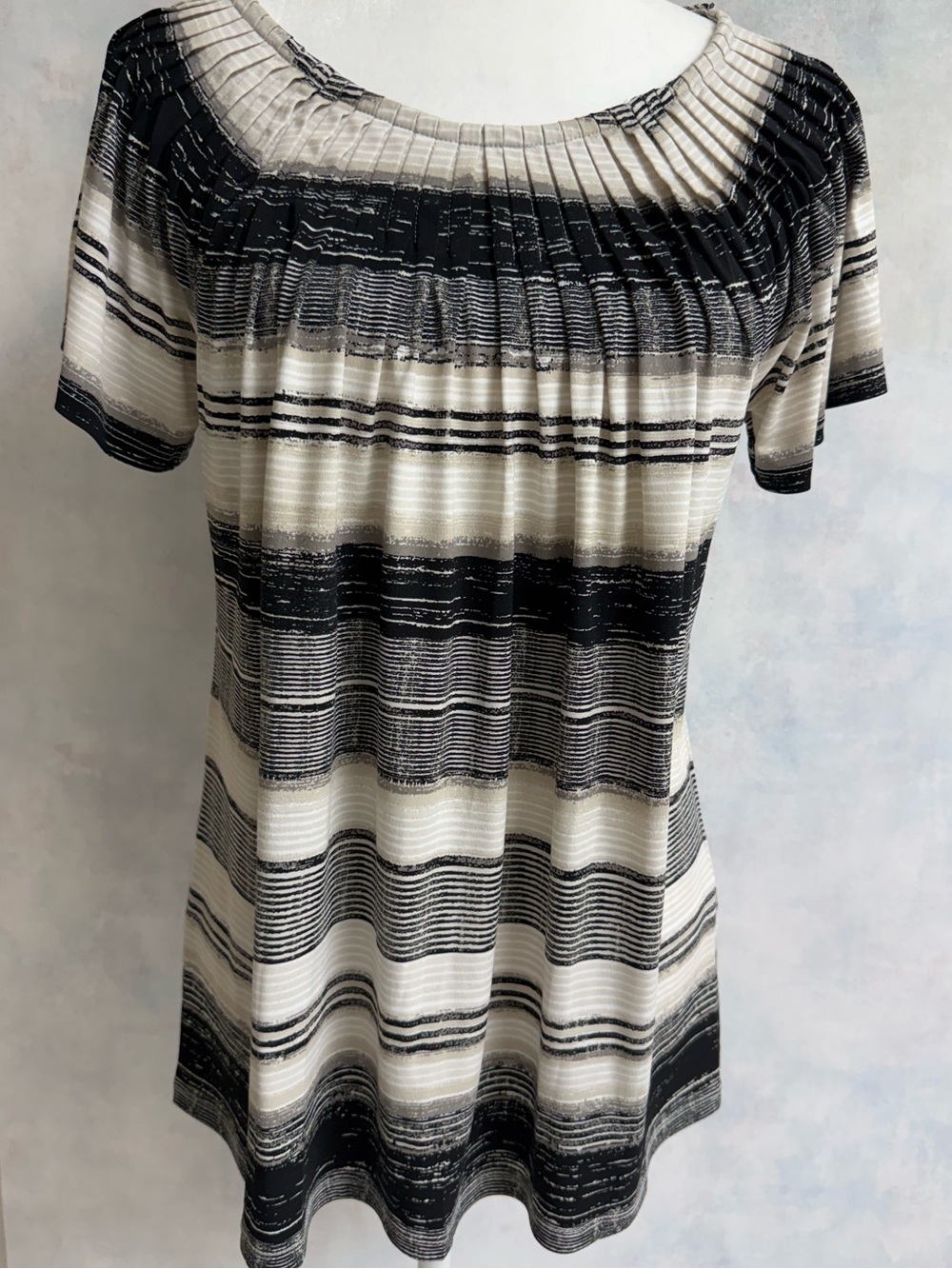 Black & Cream Striped Women’s Short Sleeve Top
